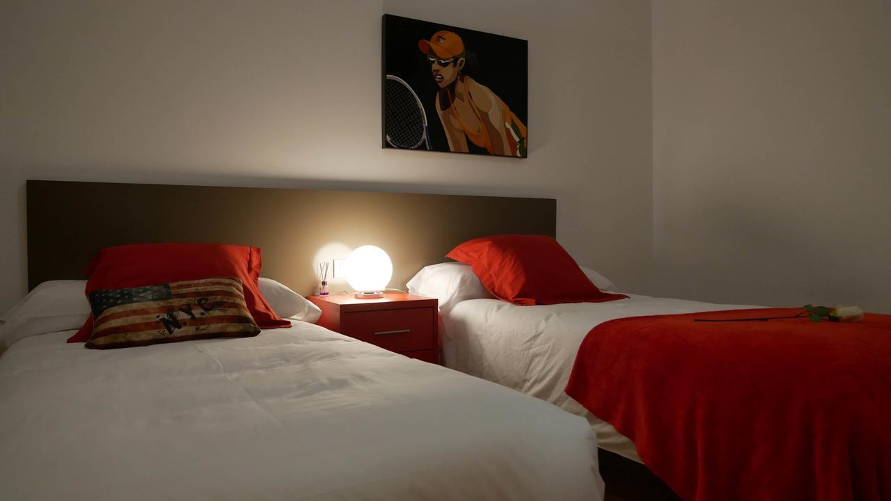 Apartamentos Antares 1 Milladoiro Exterior photo