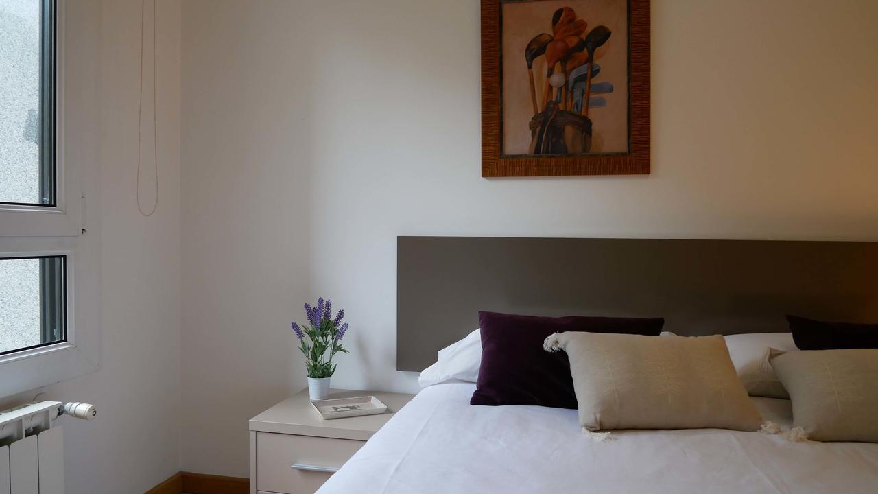 Apartamentos Antares 1 Milladoiro Exterior photo